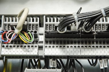 Elektrik pano otomasyon ile