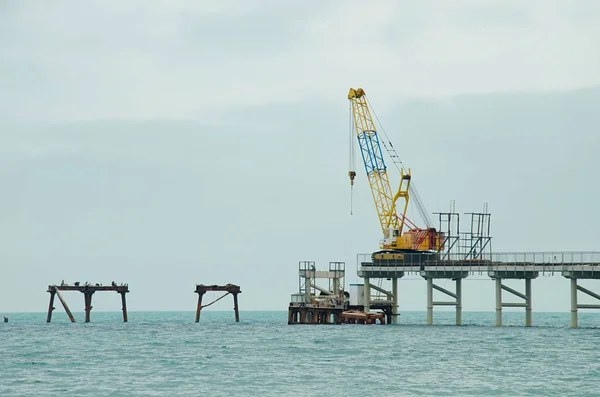 Kırık köprü vinç çalışma