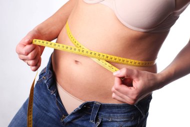 Şişko göbek. Kilolu.