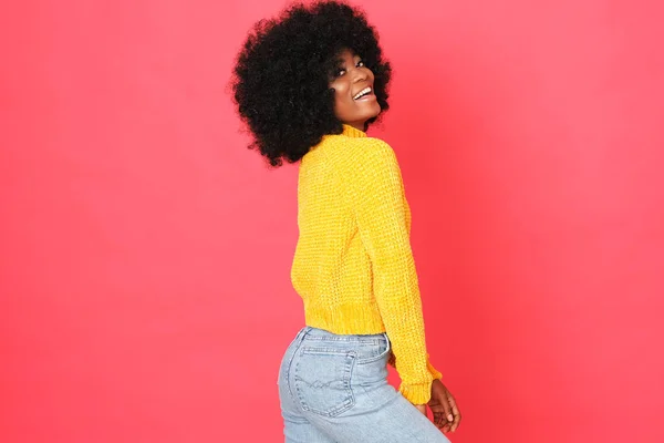 Happy Afro Amercian Girl Hello Sweater Isolated Red Background — Stock Photo, Image