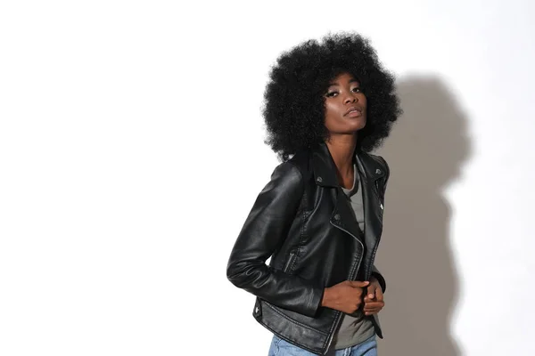 High Fashion Afro American Model Black Leather Jacket — Stok fotoğraf