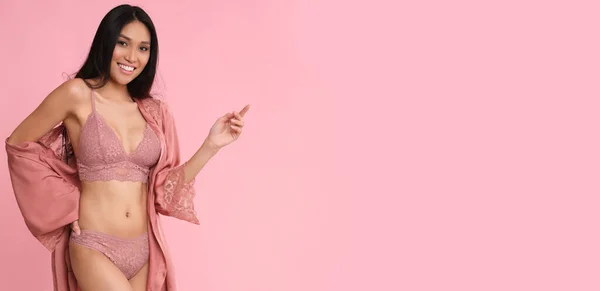 Pretty Asian Model Nice Body Wearing Lingerie Satin Night Robe — Stock Photo, Image