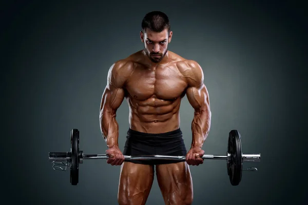 Güçlü Kaslı Adamlar Ağırlık Kaldırıyor Vücut Geliştirici Bicep Kıvırcık Egzersizi — Stok fotoğraf