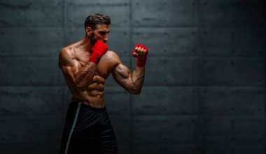 MMA, Kickboks, Boks Savaşa Hazır Adamlar. Gölge Boksu