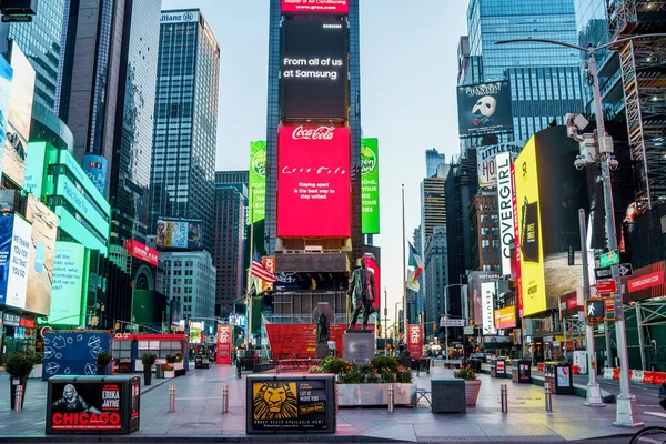ニューヨーク マンハッタン 2020年5月2日 コロナウイルス流行中のニューヨークの空の通り — ストック写真