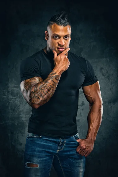Handsome Muscular Male Fashion Model — Stock Photo, Image