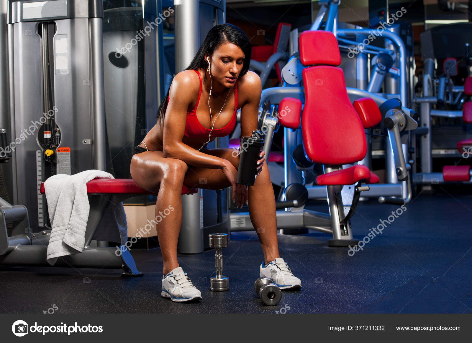 Beautiful Fitness Women Exercising Gym Stock Photo by ©mrbigphoto