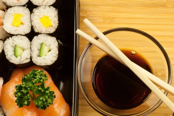 Wspaniałe szczegóły pyszne sushi — Zdjęcie stockowe