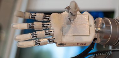 Makro klasik el robot