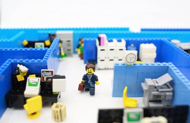 Lego Labirent nasıl hayatta kalmak için