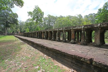 Angkor Wat, Kamboçya Baphuon