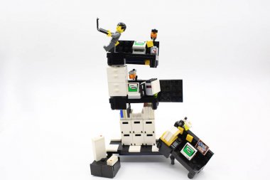 Hong Kong, 25 Mayıs: Studio atış Lego insanların birleşmek farklı sette 25 Mayıs 2015.Legos Hong Kong dan vardır Danimarka Lego Group tarafından üretilen plastik inşaat oyuncak popüler bir çizgi
