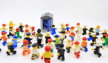 Lego minifigure farklı poz ile