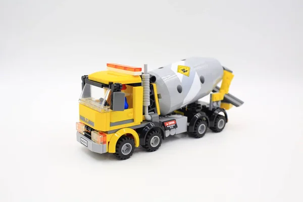 LEGO pracovníka a auto — Stock fotografie