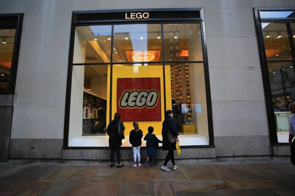 Lego winkels in New York — Stockfoto