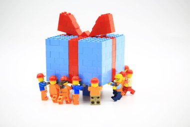 Hong Kong; 11 Kasım: lego minifigure üzerinde 11 Kasım 2017 hong Kong şehir lego seti ile. Legos Lego grup Danimarka tarafından üretilen plastik inşaat oyuncak popüler bir çizgi vardır