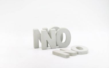 Beyaz arka plan ile herhangi bir engelleme demek