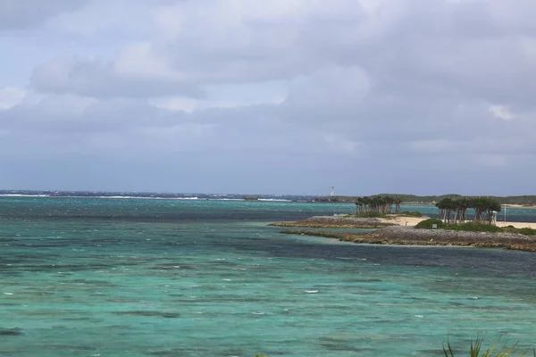 Tengerpartok Japánban Okinawa — Stock Fotó