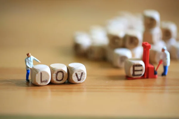 Put Alphanet Cubes Word Love — 스톡 사진