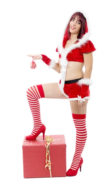 Menina sexy bonita em trajes de Natal posando no branco backgr — Fotografia de Stock