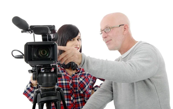 Giovane cameraman donna, e l'uomo maturo — Foto Stock