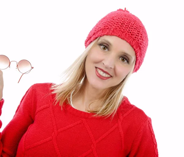 Moda donna bionda con maglione rosso — Foto Stock