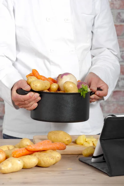 Овощи для приготовления кастрюли-о-фью — стоковое фото