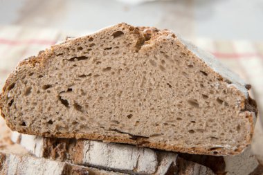 Fransız geleneksel ekmek 