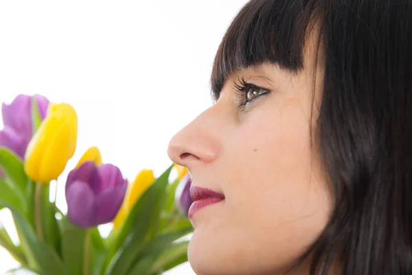 Porträt der schönen brünetten Mädchen, Seitenansicht — Stockfoto