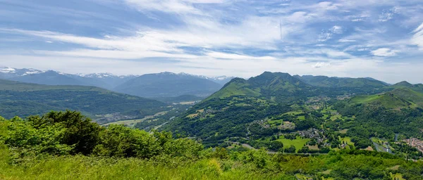 Bergen Pyrenéerna på Frankrike — Stockfoto