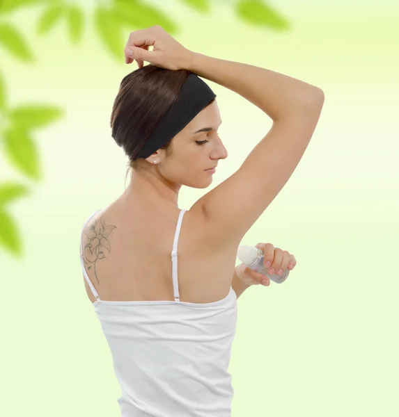 Kvinna med antiperspirant deodorant — Stockfoto
