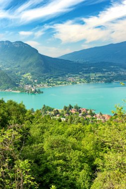 Görünümü Annecy Gölü