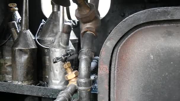 Клапан старого парового двигуна поїзда — стокове відео