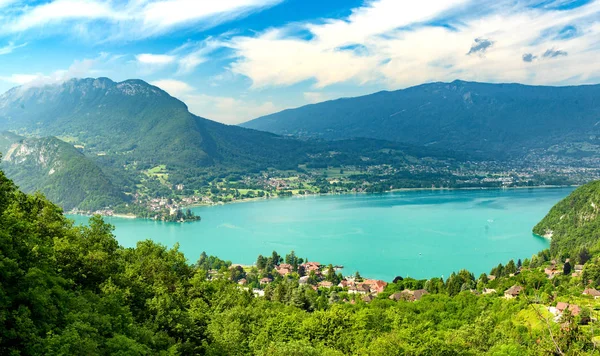 Widok na Jezioro Annecy — Zdjęcie stockowe