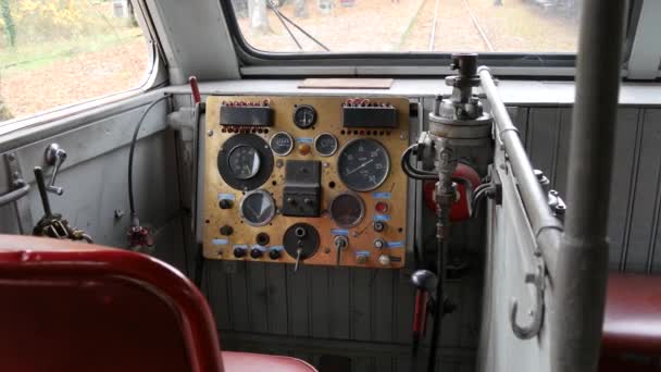 Pannello di controllo all'interno vecchio treno — Video Stock