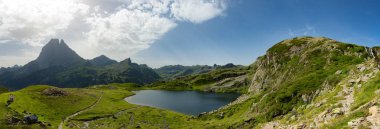 Fransızca Pyrenees Pic du Midi d'Ossau görünümünü