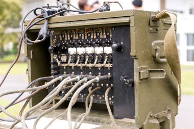 eski askeri bize ordu radyo alıcı verici