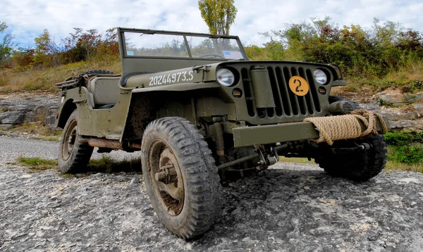 Americký vojenský jeep vozidla druhé světové války — Stock fotografie