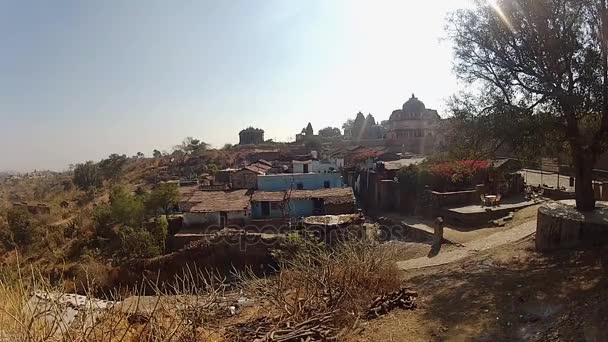 Vista de la aldea de Rajasthan en la India — Vídeo de stock