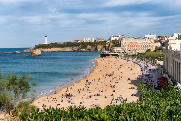 Widok z plaży Biarritz we Francji — Zdjęcie stockowe