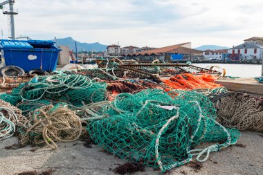 balık ağlarına Saint Jean de Luz Fransa bağlantı noktasındaki