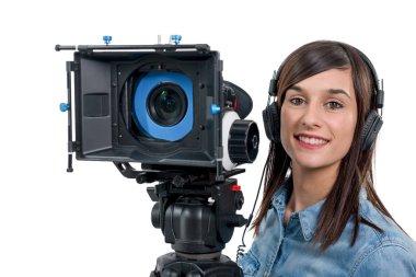 Dslr video fotoğraf makinesi ile güzel genç kadın