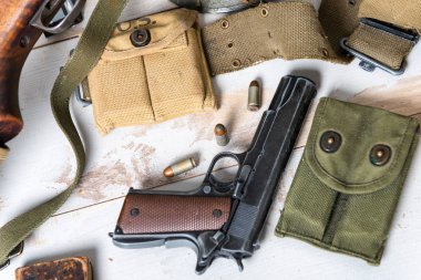tabanca cephane ile M1911 hükümet