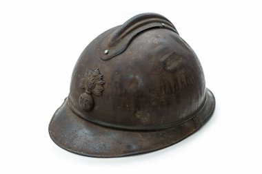 kask 1.Dünya Savaşı dönemi beyaz arka plan üzerinde Fransız