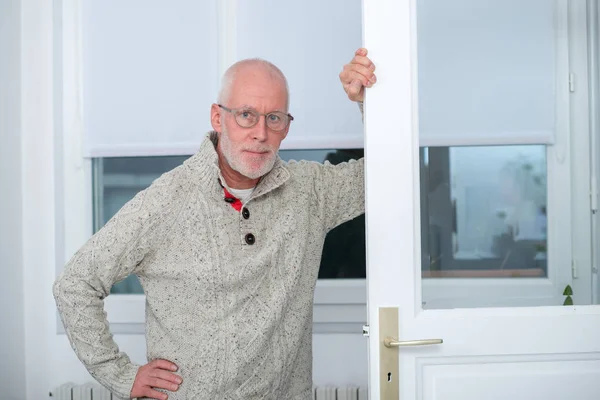 Portrait of middle-aged man with beard and glasses — Stock Photo, Image