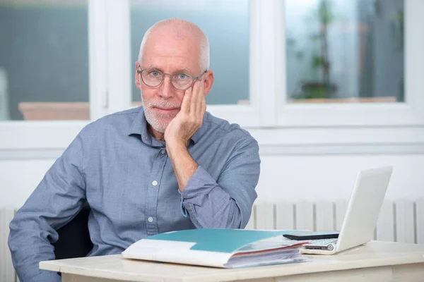 Mature businessman in shirt in his office — Stock Photo, Image