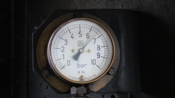 Pressure Gauge Steam Locomotive — Stock Video