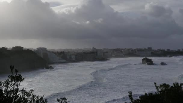 Tempo Tempestade Oceânica Com Ondas Enormes Biarritz França — Vídeo de Stock