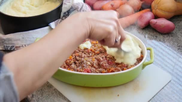 Preparação Hachis Parmentier Cozinha Francesa — Vídeo de Stock