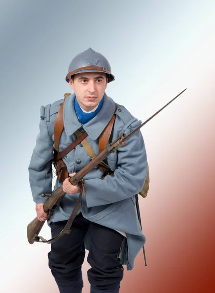 Soldado francês 1914 1918 ataque, 11 de novembro — Fotografia de Stock